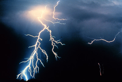Catatumbo Lightning - © Attention Deficit Disorder Prosthetic Memory Program