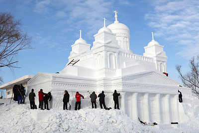 Harbin Ice and Snow Sculpture Festival - © Attention Deficit Disorder Prosthetic Memory Program